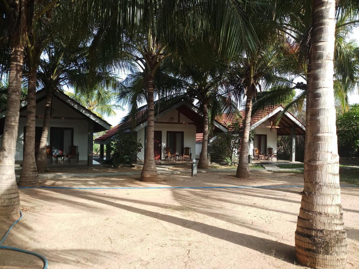 Villa Nilaveli Cabana Extérieur photo