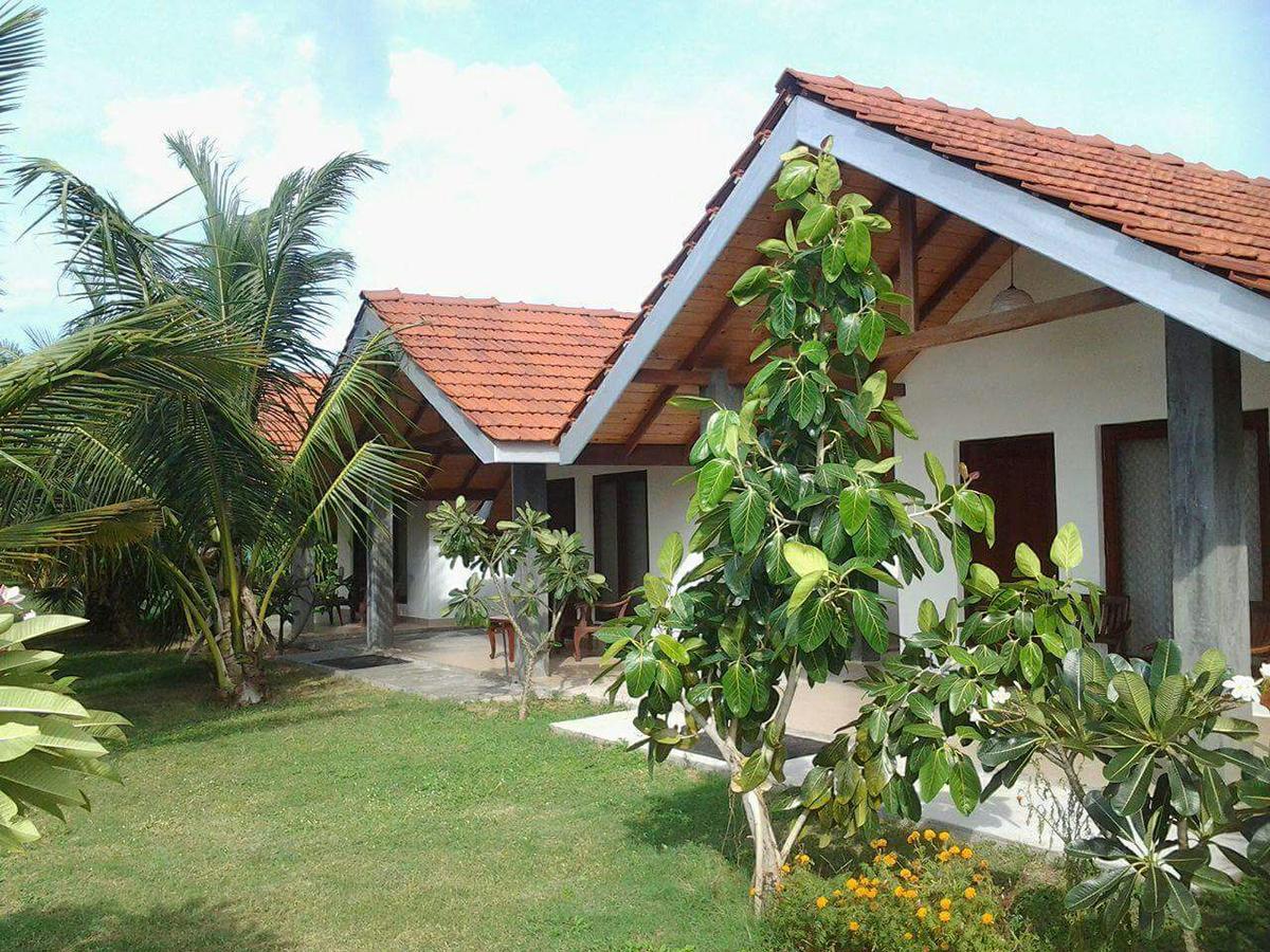 Villa Nilaveli Cabana Extérieur photo